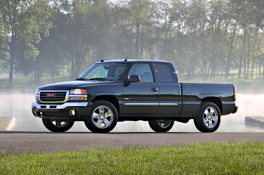  GMC Sierra 2003 года  (фото 16 из 31)
